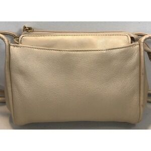 Jacqueline Ferrari Cream/Gold Leather Small Shoulder Handbag Bag Purse READ